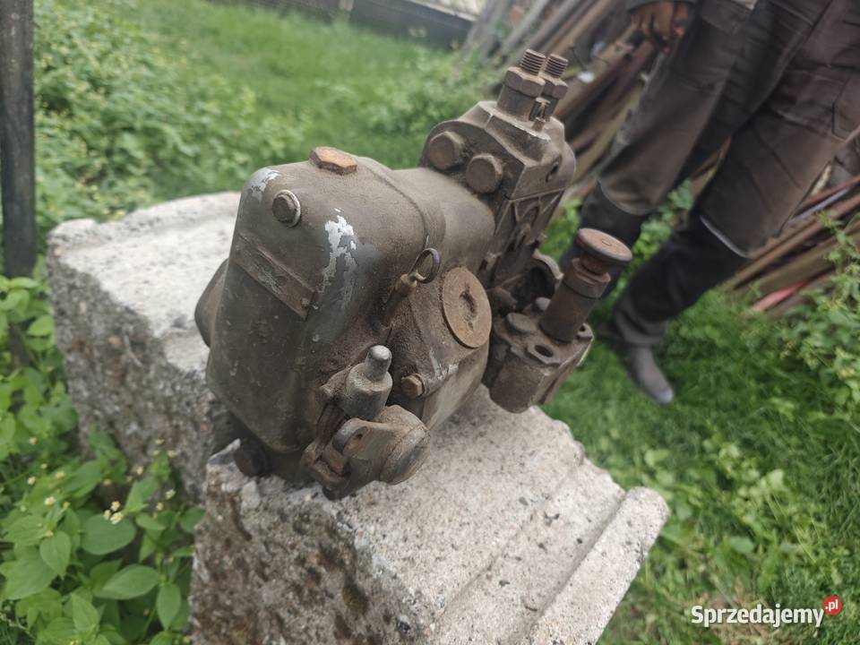 Pompa wtryskowa Ursus c325 Morzyczyn