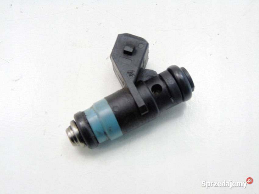 Wtryskiwacz paliwa 16 16V Duster Logan Sandero osobowe Sosnowiec