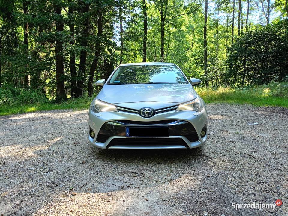 Toyota Avensis Zadbany Avensis z małym Chrzanów