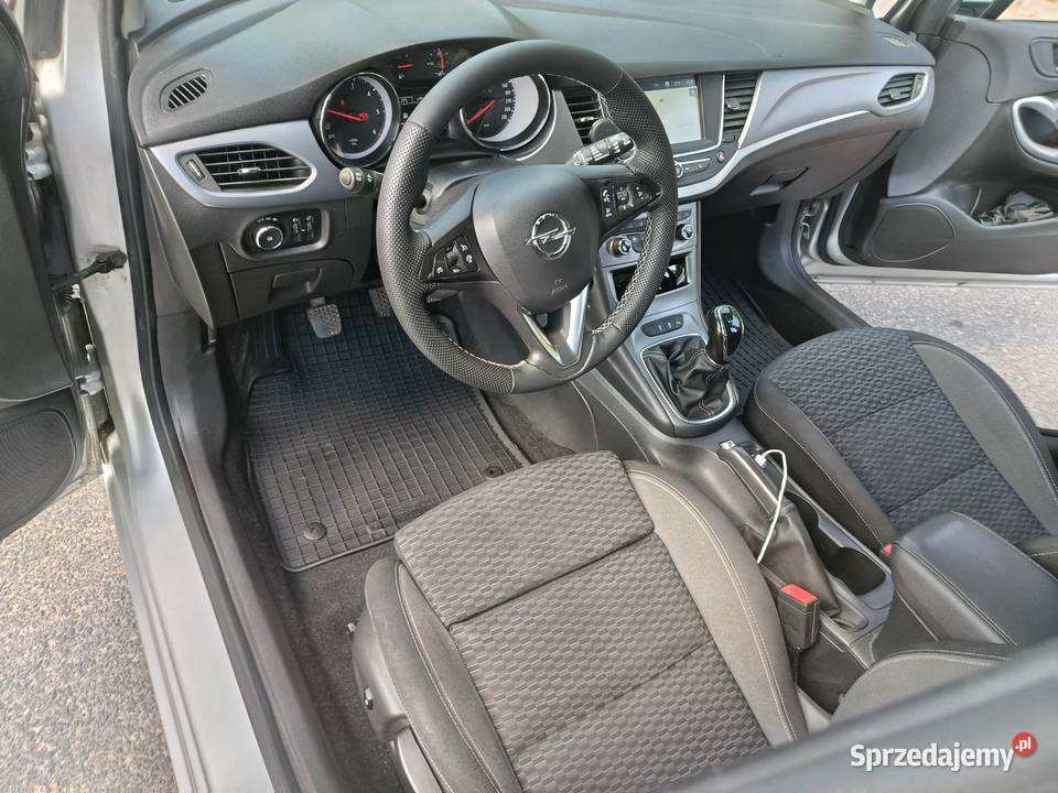 Opel Astra Salon Polska Fv 23 nawigacja Astra mazowieckie sprzedam