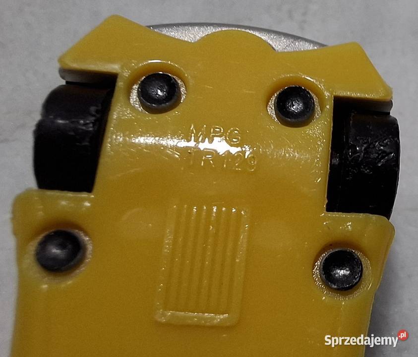 Autko wyścigowe samochodzik 5 MPG TR120 Mattel