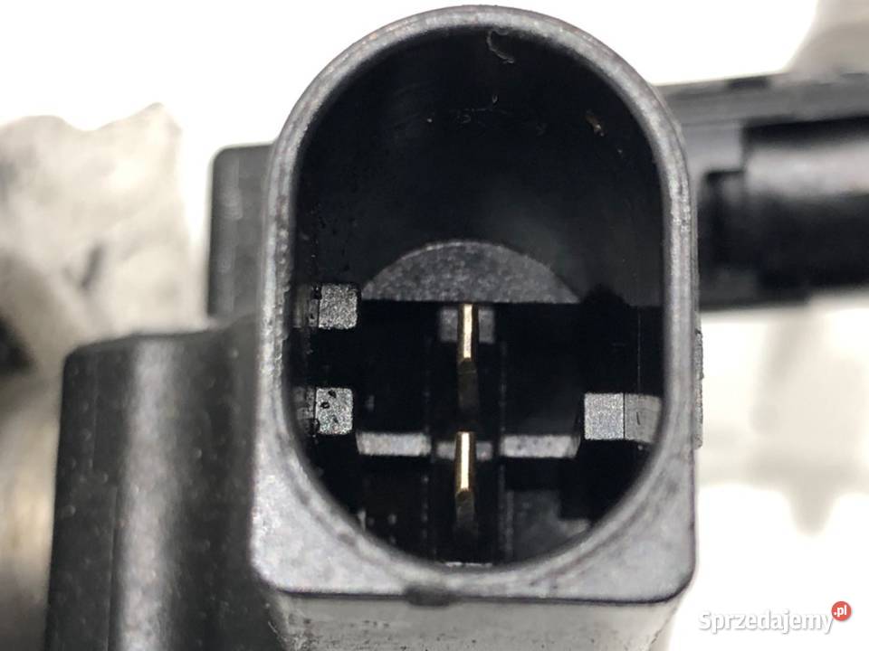 WTRYSKIWACZE KOMPLET VW PASSAT B6 03L130277 20 Części samochodowe