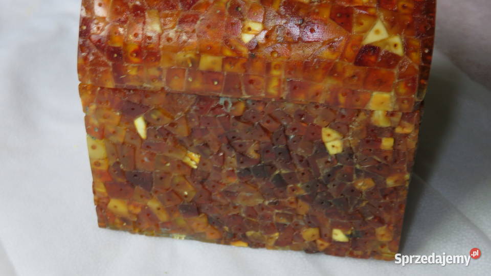 bursztynowy kuferek Parczew