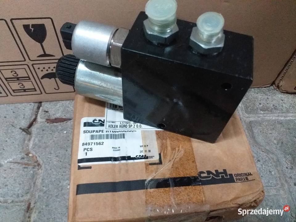 Zawór hydrauliczny kombajn TC5256 i TC50405080 Białystok