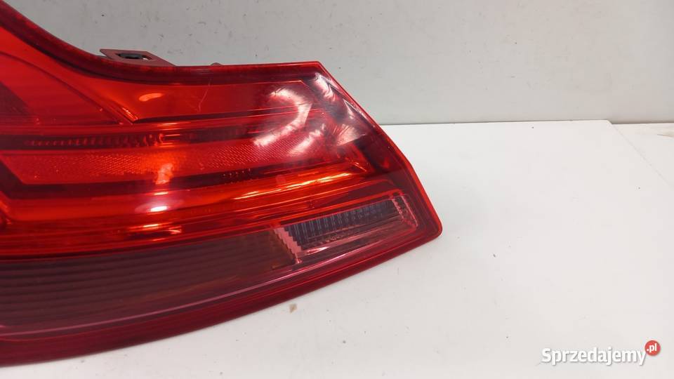 OPEL INSIGNA A KOMBI LAMPA TYŁ LEWA Części samochodowe Zbierkowo