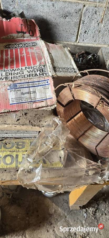 Sprzątanie warsztatu Lipnik