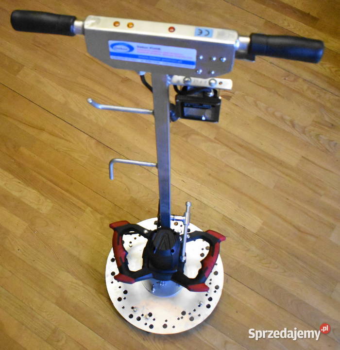 Zacieraczka lekka do betonu i żywic