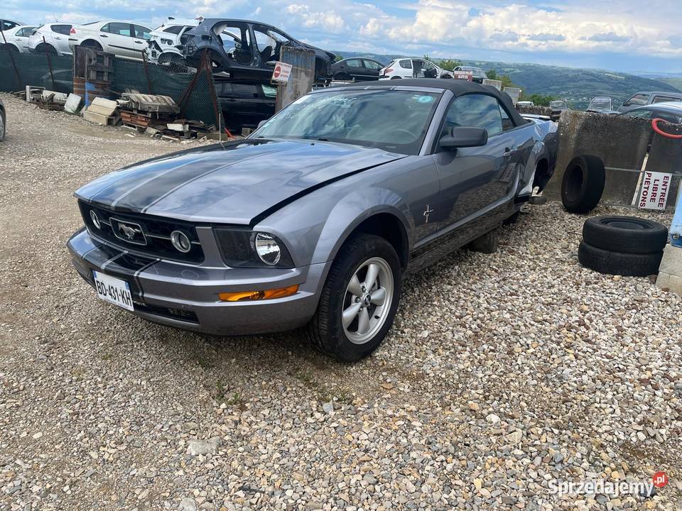 FORD Mustang 40 V6 214 Cabriolet BD431 Mustang dolnośląskie Wrocław