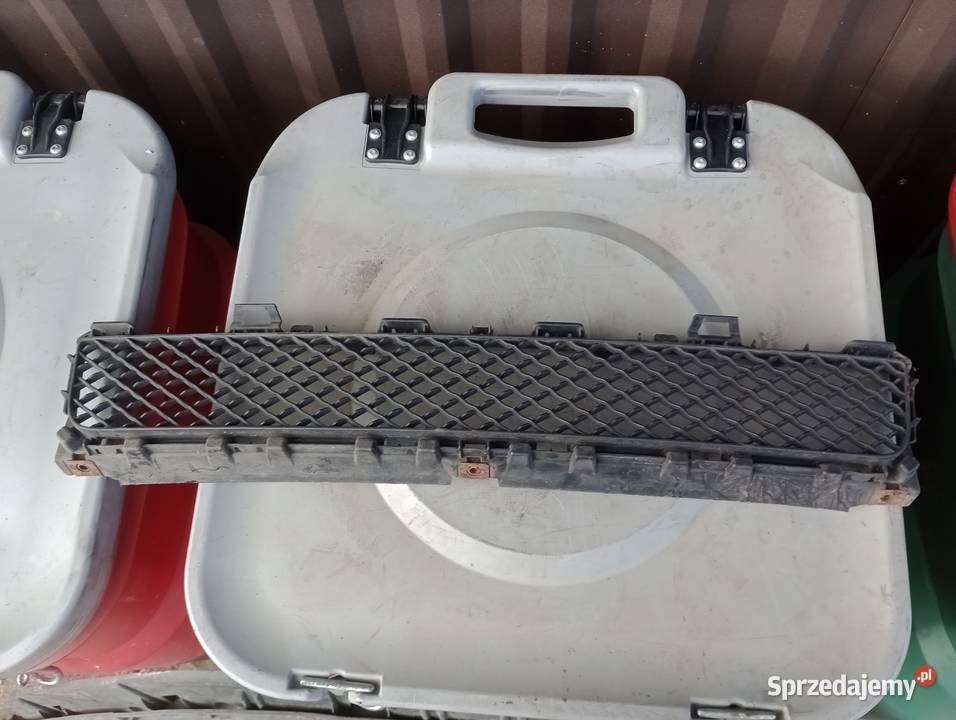 Kratka zderzaka Jaguar XF Radom