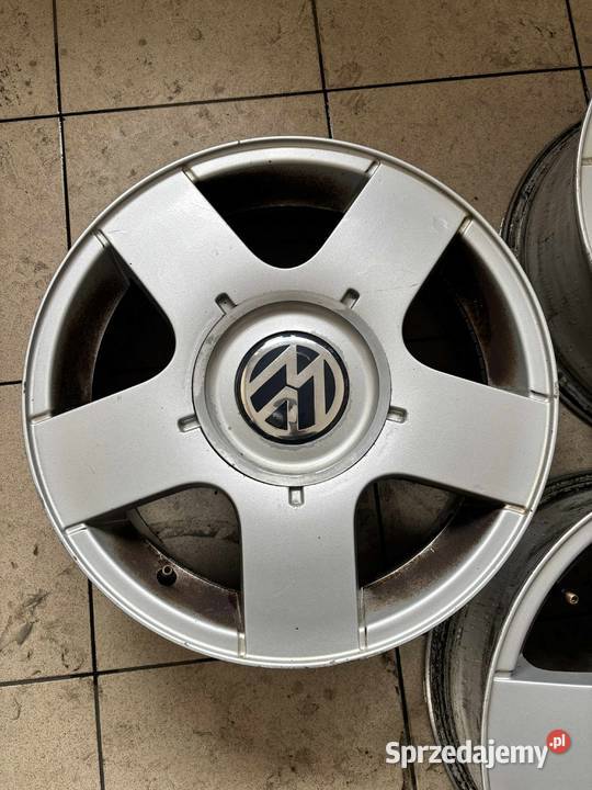 Felgi Golf IV 5x100 R15 małopolskie Nowy Targ