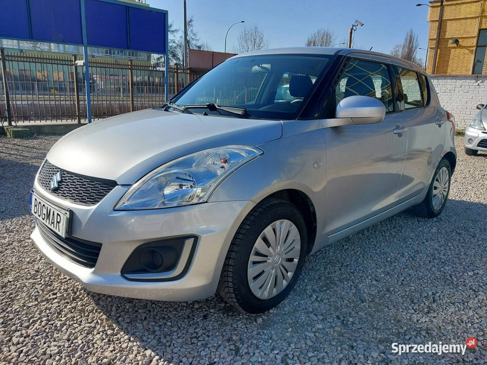 Suzuki Swift 5 drzwi SALON POLSKA 69 pełny Warszawa