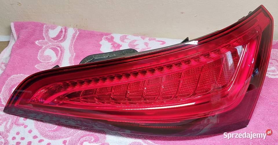 LAMPA TYŁ TYLNA PRAWA LED USA AUDI Q5 LIFT 8R Części