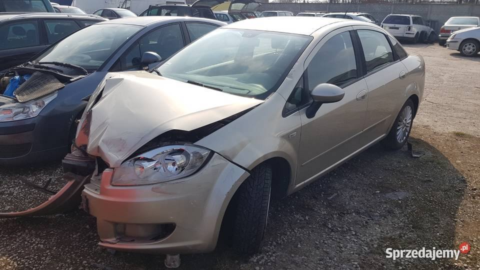 Fiat Linea 14 benzyna 77 2008 r części Linea opolskie Namysłów