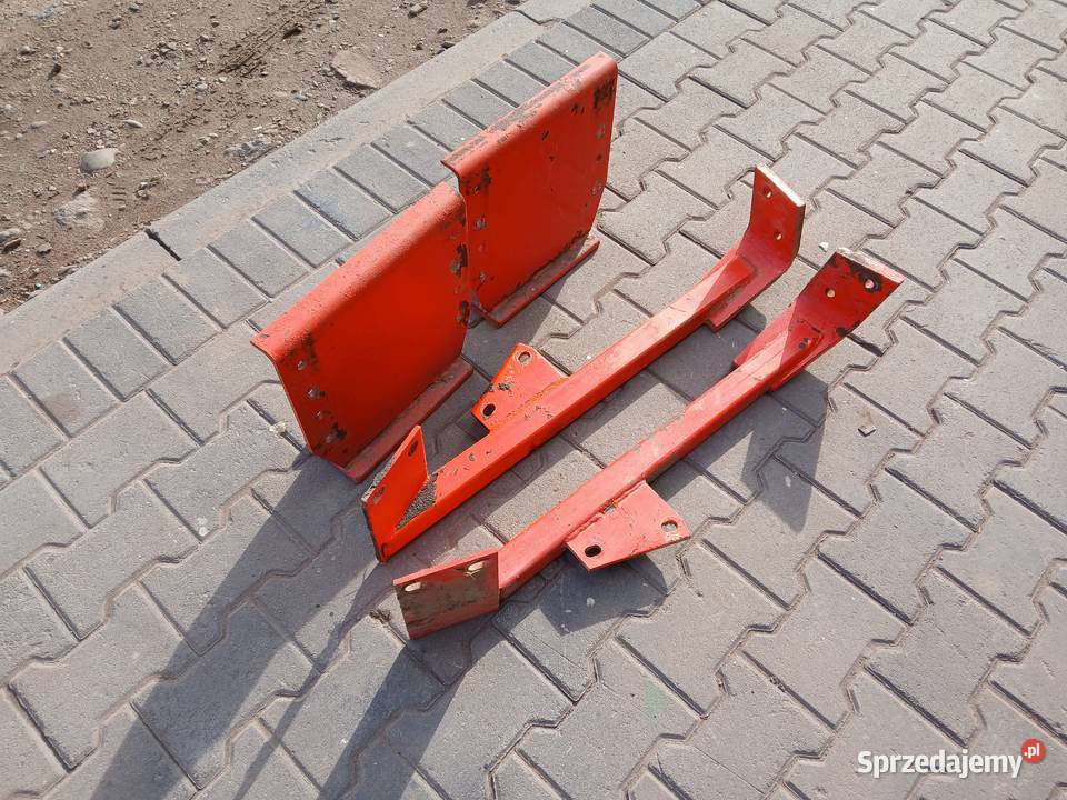 Wspornik podstawy błotników MF 255 ursus 3512 Lubcza