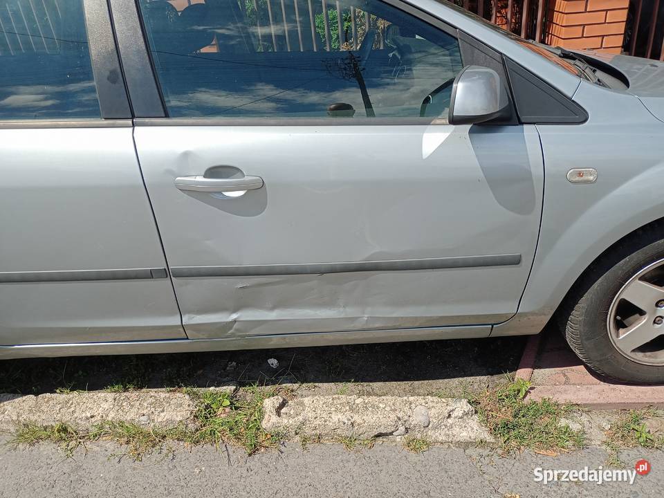 Ford Focus Kombi MK2 16 115 2006r LPG 250 Długie Legionowo sprzedam