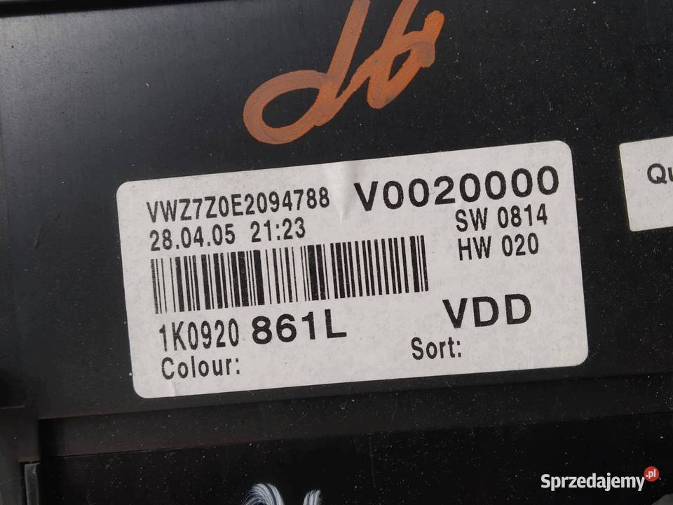 LICZNIK 1K0920861L 16 B 102 VW Volkswagen Golf V Rok produkcji 2005
