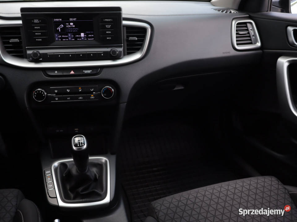 Kia Ceed 16 CRDi radio