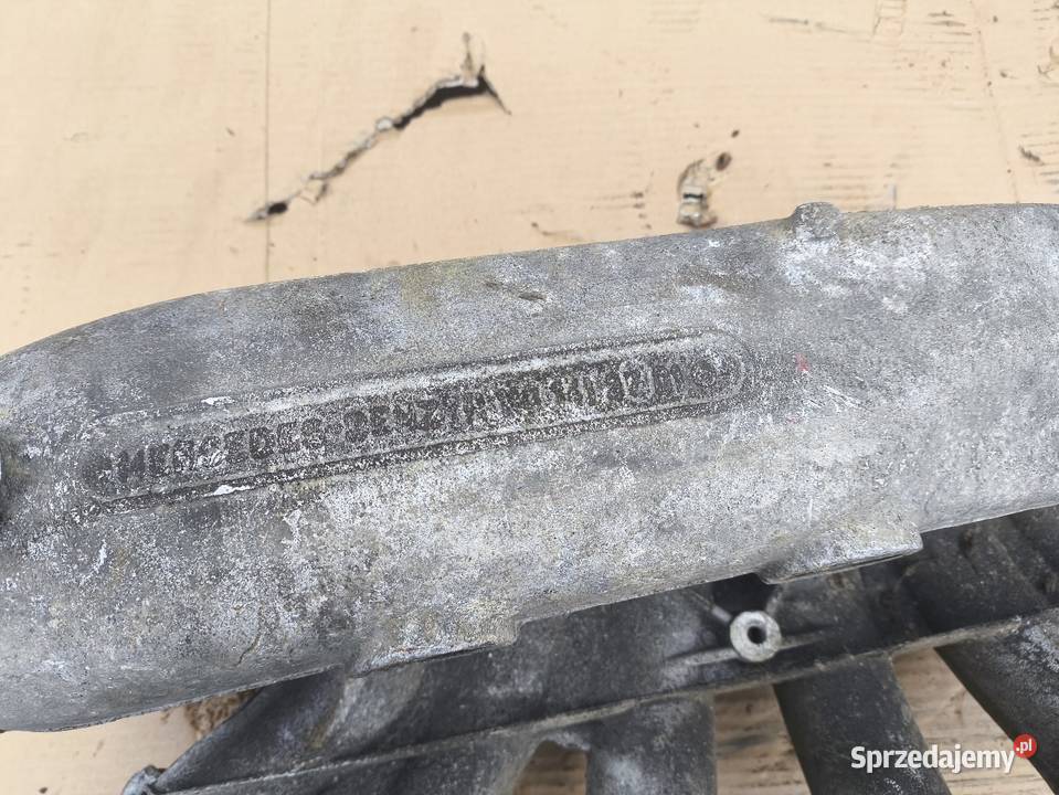 Kolektor ssący mercedes M110 W123 W126 W116 W114 osobowe Kolektory ssące podkarpackie