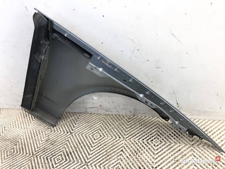 BŁOTNIK LEWY PRZÓD MERCEDES C218 Hatchback 1117