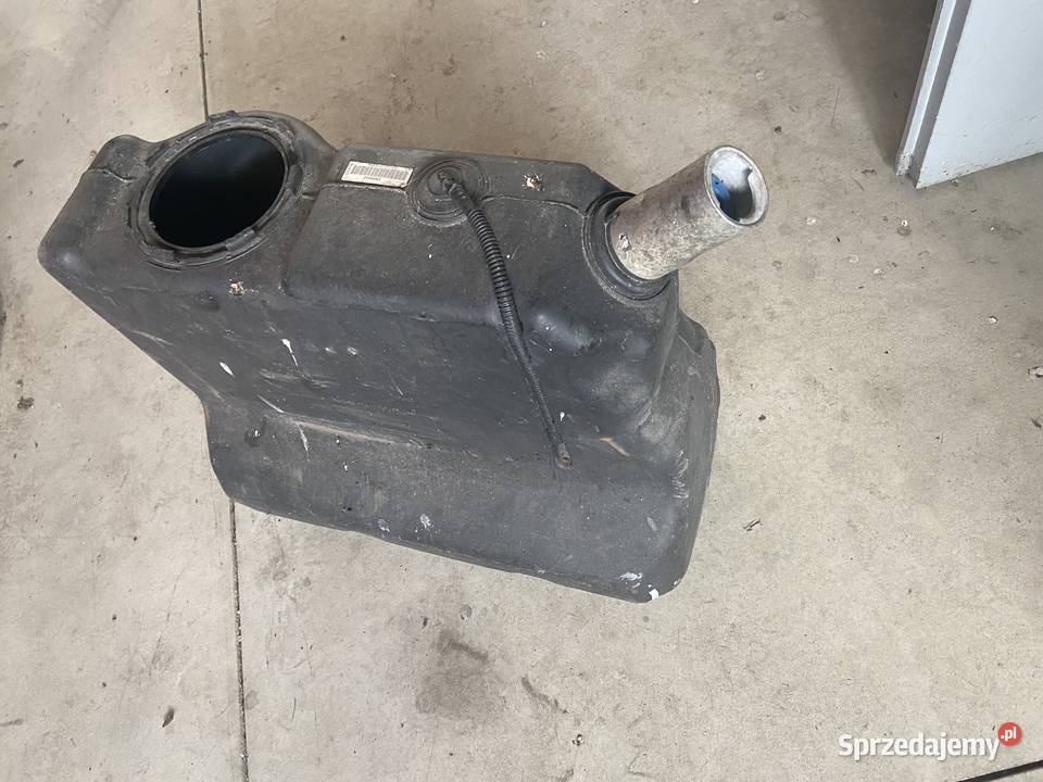 Zbiornik AdBlue Actros Axor Atego 9704700915 Maszewo sprzedam