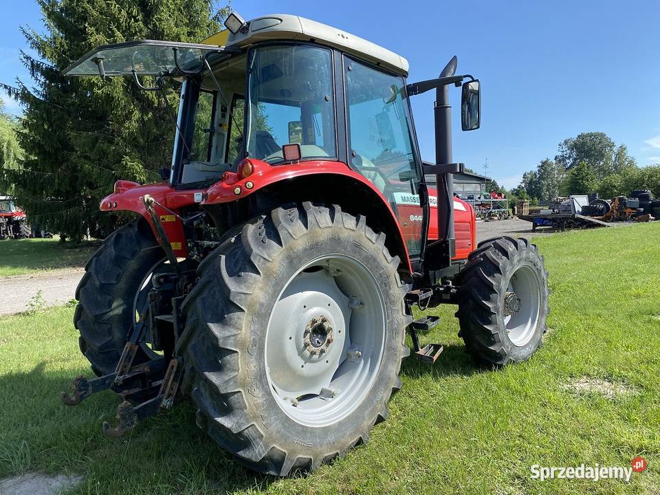 Ciągnik rolniczy MASSEY FERGUSON 6445 Dyna6 Massey Ferguson