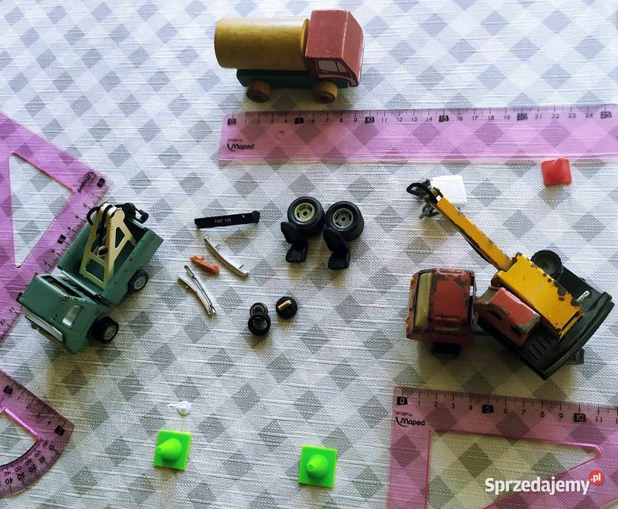 Blaszanemetalowe auta PRL holownik dźwig Pozostałe Lublin sprzedam