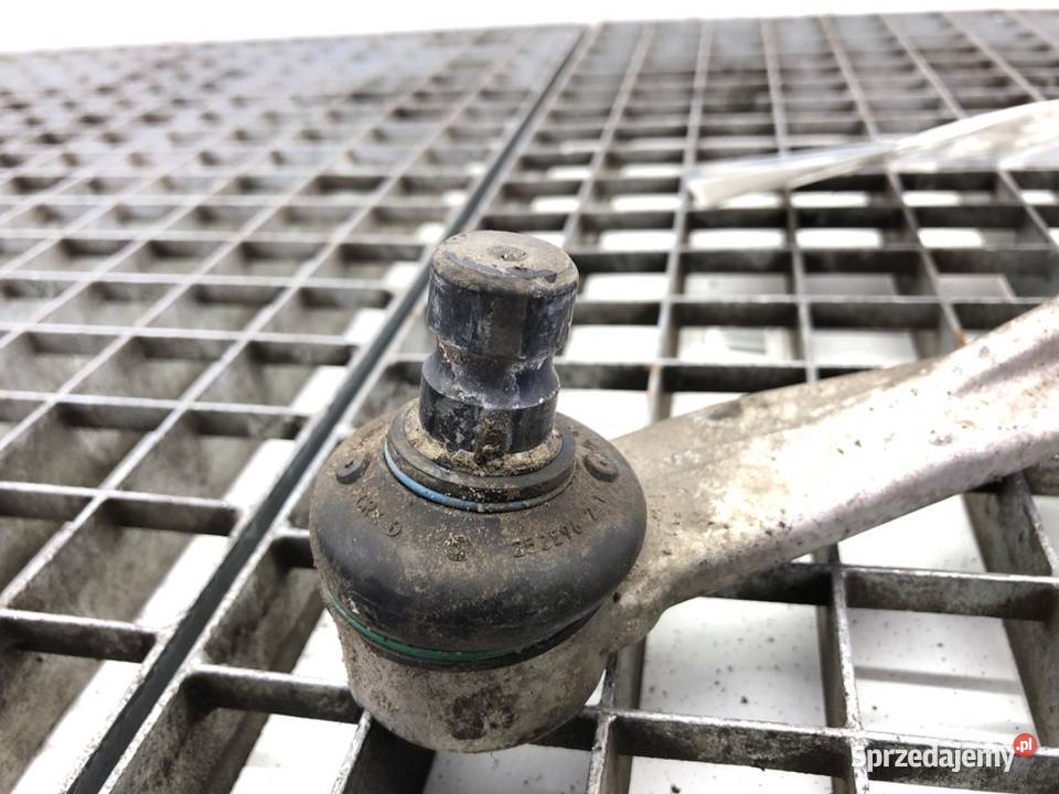 WAHACZ PRAWY PRZÓD AUDI A6 C8 Kombi PRZEDNI