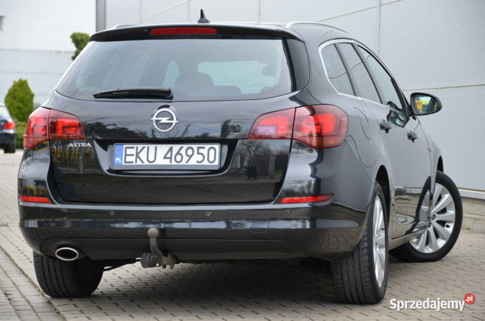 Opel Astra 14T 140 Cosmo Serwis Navi Skóra czarny Kutno