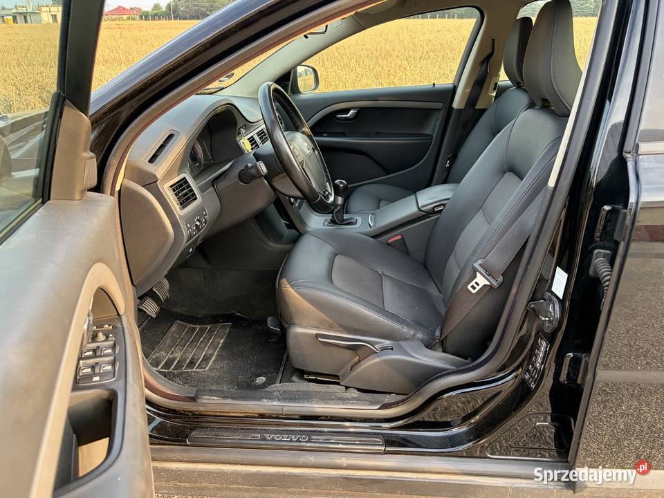VOLVO V70 20d Serwis do końca BEZWYPADKOWE elektryczne lusterka mazowieckie Warszawa sprzedam