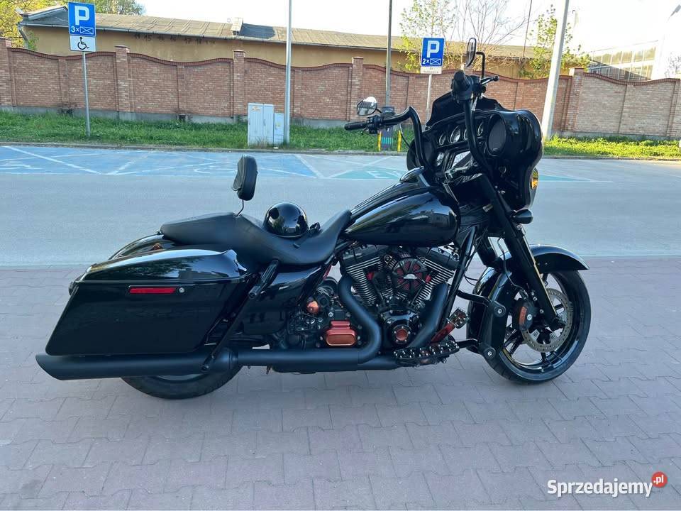 2014 FLHXS Street Glide Special Rok produkcji 2014 Harley-Davidson Tarnów