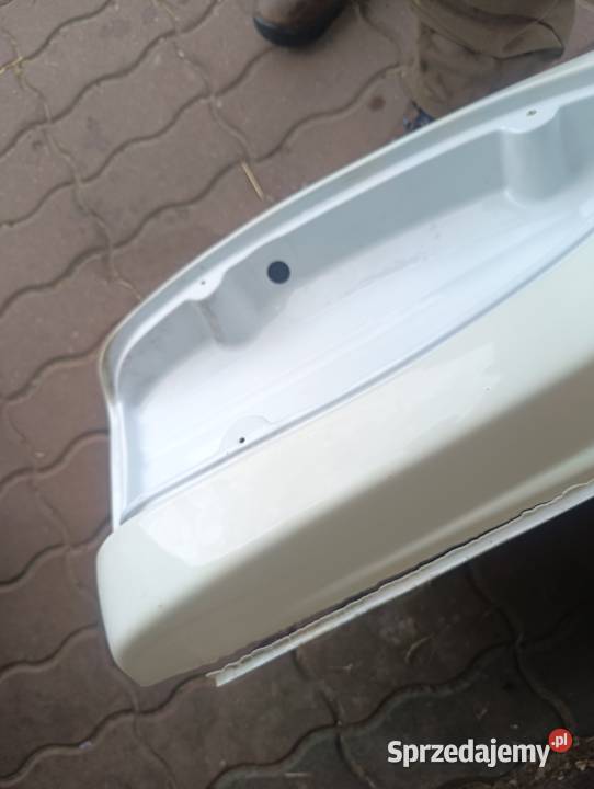 Zderzak tył do przyczepy kempingowej Hobby 218 Części zamienne Odrowążek sprzedam