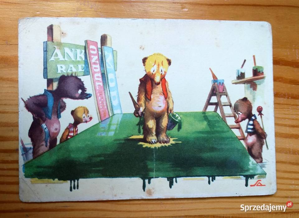 ZAPRACOWANE NIEDŹWIADKI PODCZAS MALOWANIA Piszczac