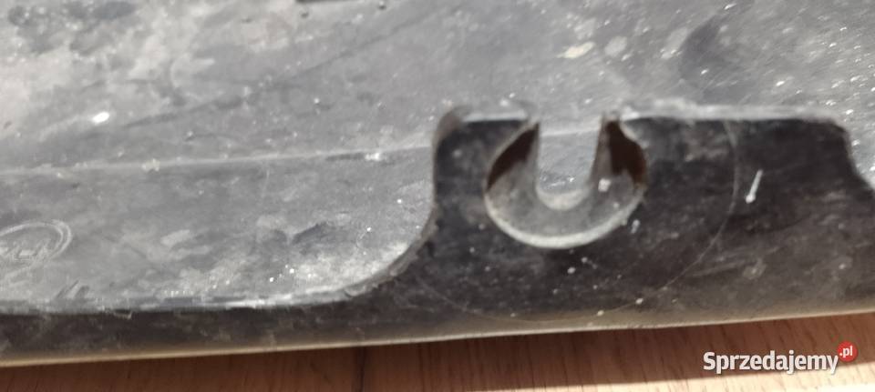 wsk 125175 boczek plastikowy prawy Ostrów Wielkopolski