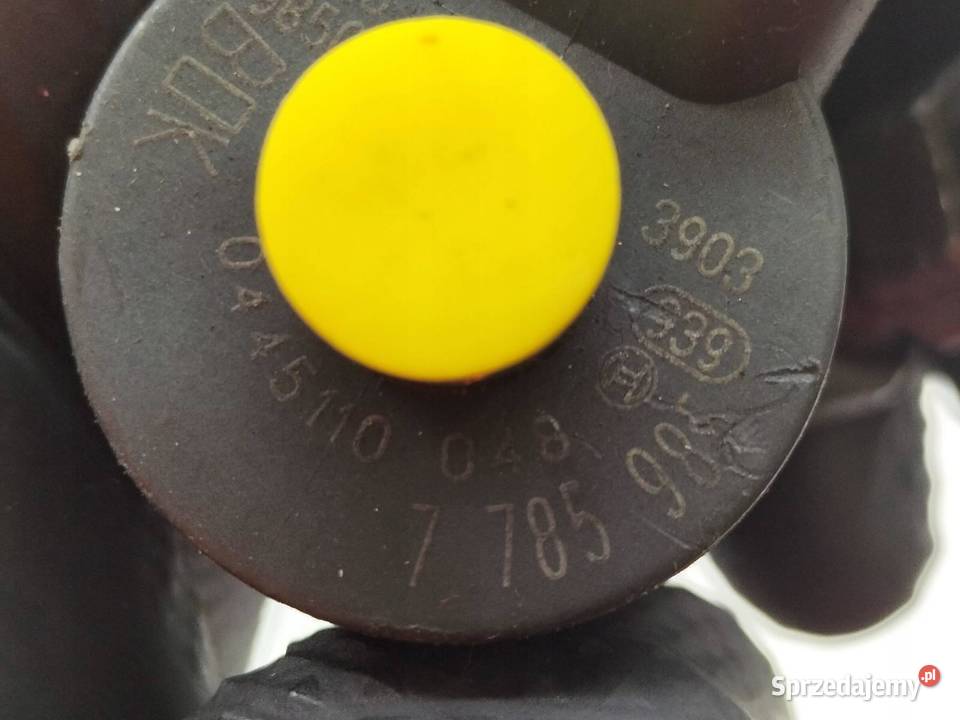 WTRYSKIWACZ 0445110048 7785985 25 30 D M57 Bmw sprzedam