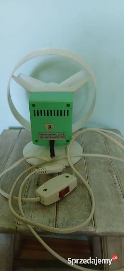 Kultowy polski wiatrak Z czasów PRLu Kraków