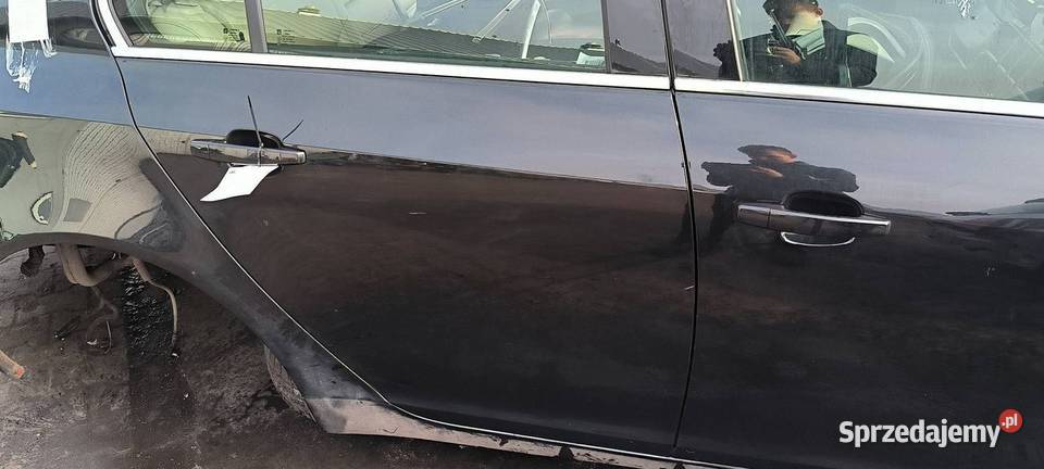DRZWI PRAWE TYŁ OPEL INSIGNIA A LIFT Z22C Motoryzacja