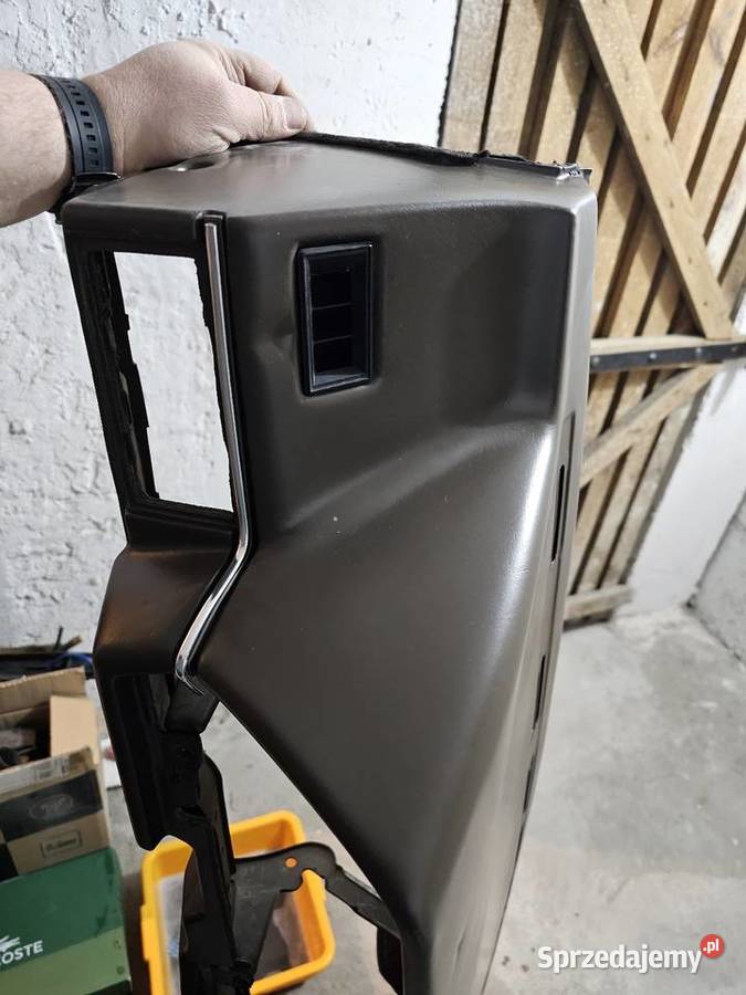 Vw Passat B2 32b deska rozdzielcza brązowa osobowe Elbląg