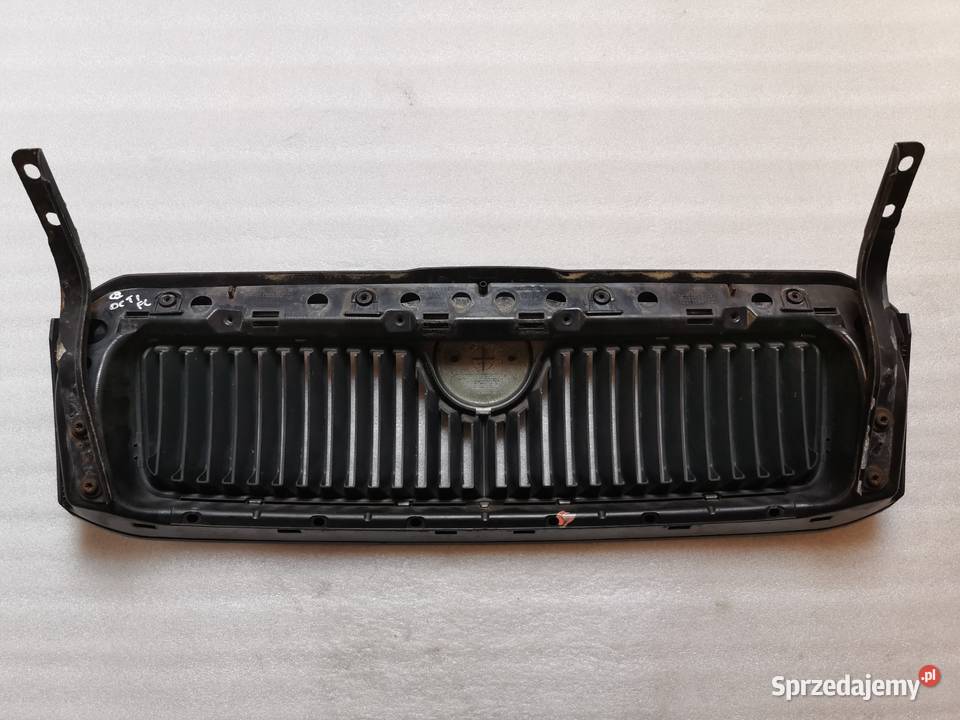 Atrapa Grill Skoda Octavia I Lift 9151 Błętkitna mazowieckie Wyszków