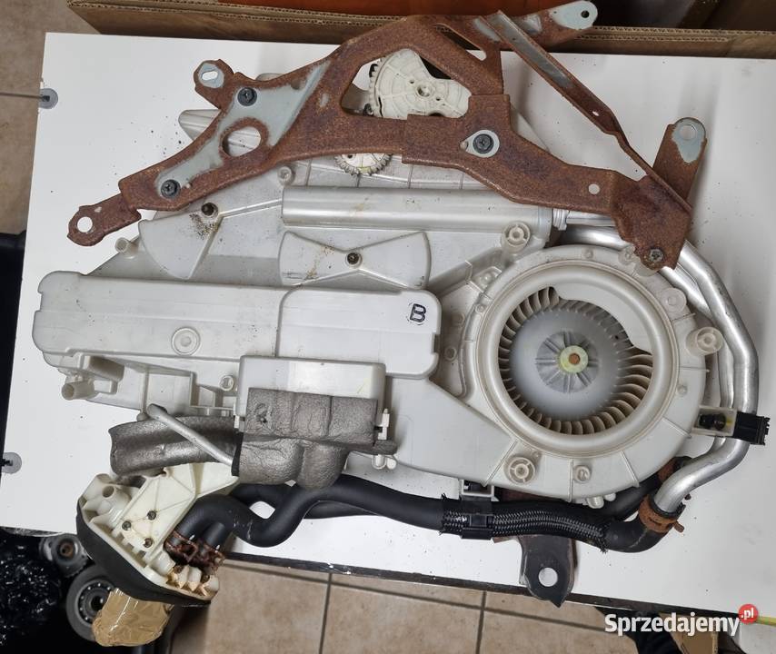 Nagrzewnica tylna Toyota Land Cruiser 150 Mielec