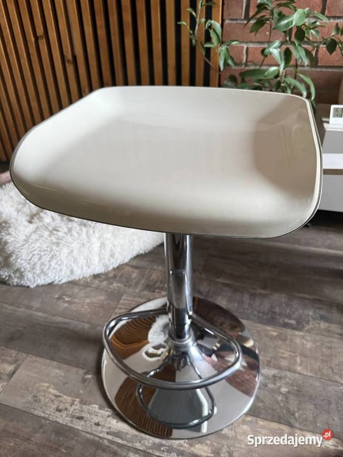 Hokery krzesła barowe kuchenne Castorama dwie Siemianowice Śląskie sprzedam