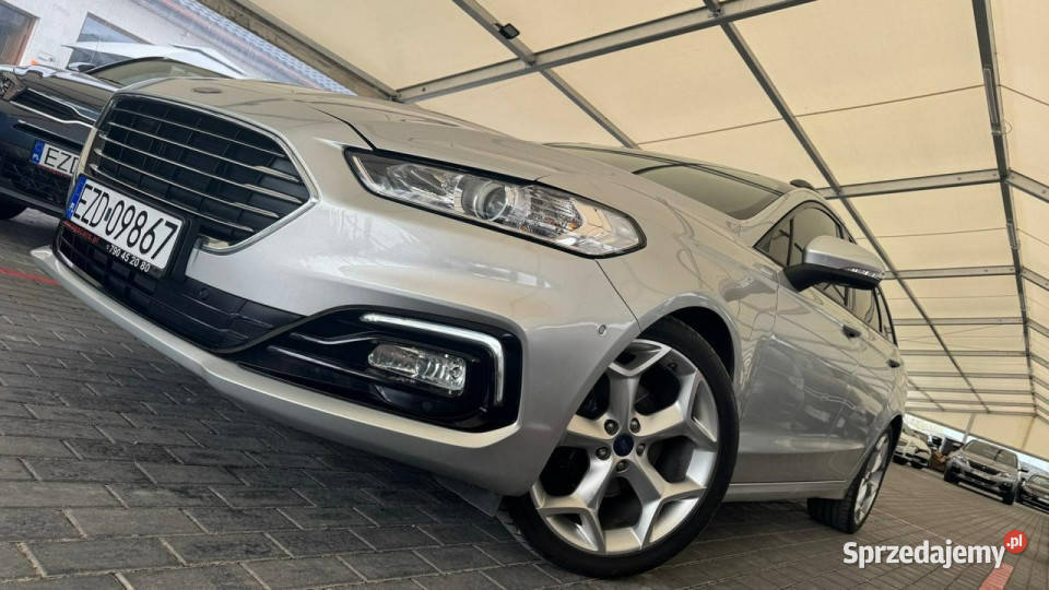 Ford Mondeo Ford Mondeo Mk5 2014 srebrny Mondeo
