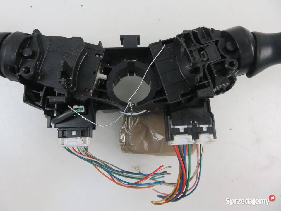 PRZEŁĄCZNIK ZESPOLONY TOYOTA RAV 4 III
