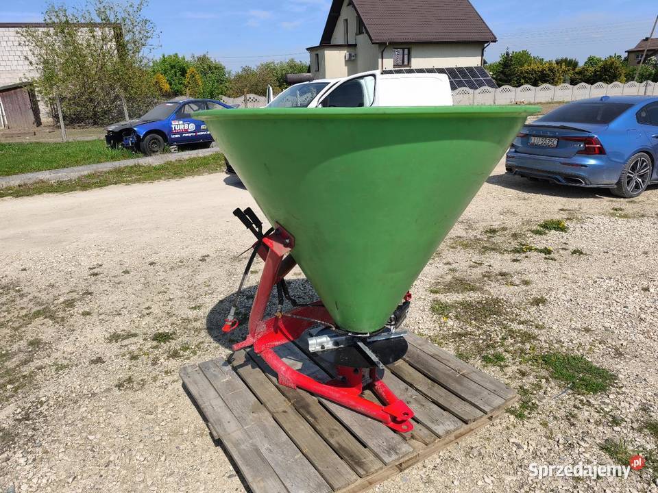 Rozsiewacz lejek 400l sprzedam