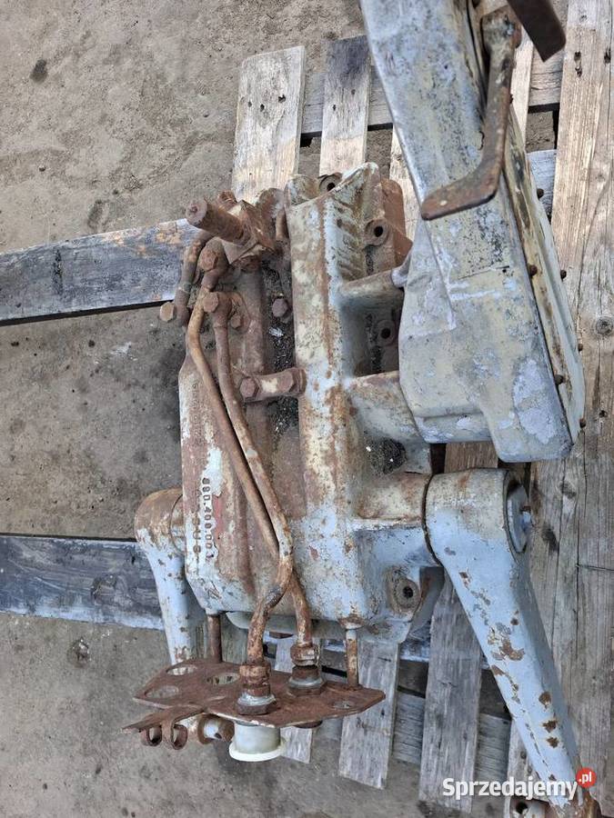 Podnośnik kaczka do ciągnika ursus 1201 Zetor Targoszyn