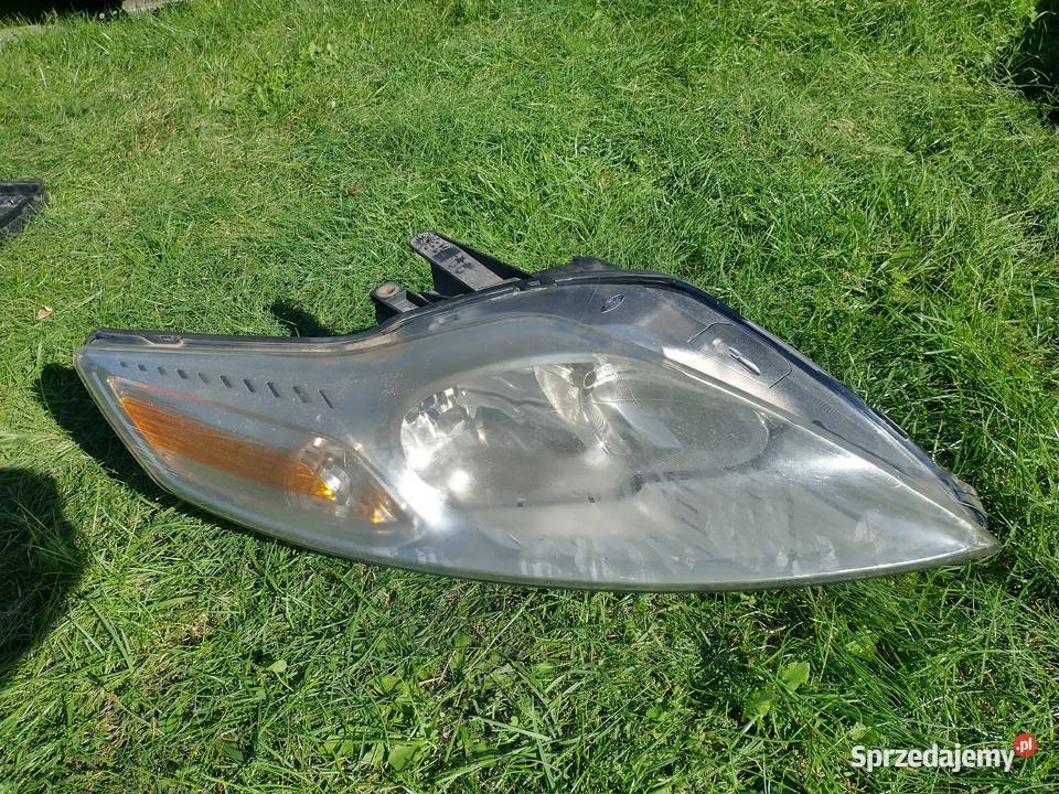 Prawa przednia lampa Ford Mondeo MK4 2010 Jaworzno