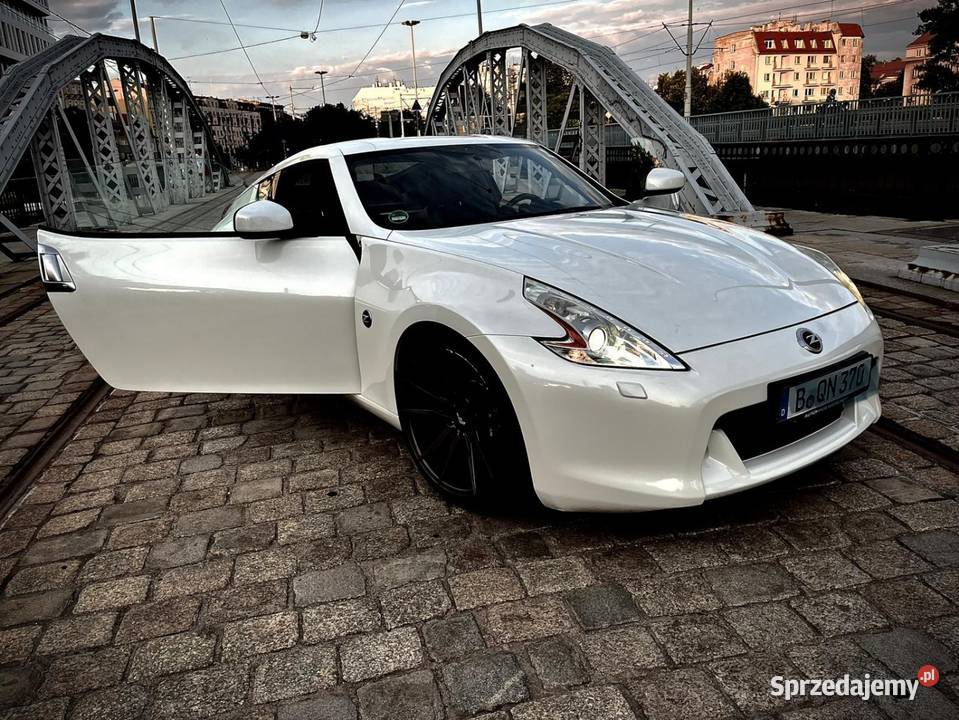 Nissan 370z 108 2013 Japan Racing wspomaganie kierownicy