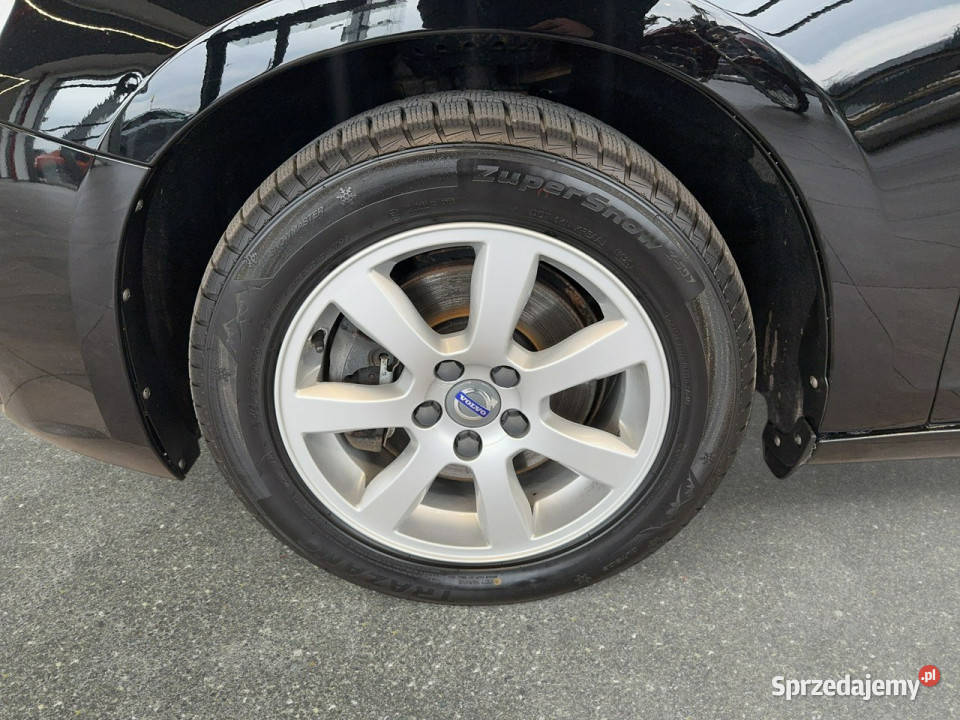 Volvo V60 20d 190 automat 2017 r HAK serwisowane małopolskie