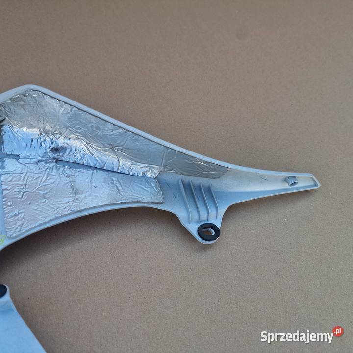 YAMAHA R1 YZF RN19 ZADUPEK OGON OWIEWKA TYŁ Bieleń