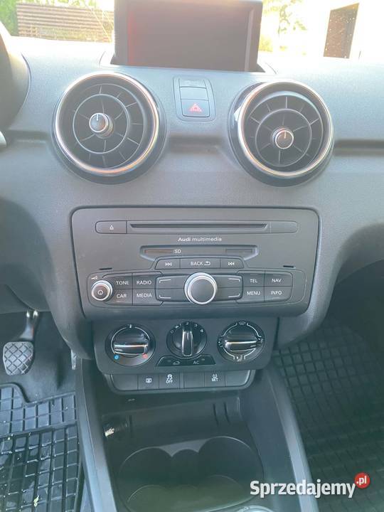 Audi A1 3drzwiowe Audi A1 3drzwiowe Rok produkcji 2010 Wrocław