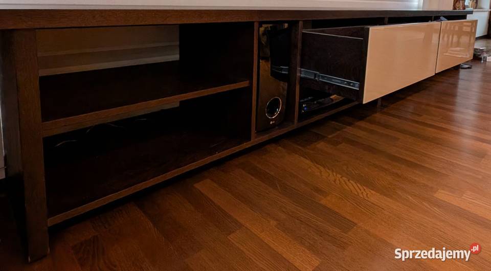 Drewniana szafka RTV Będzin